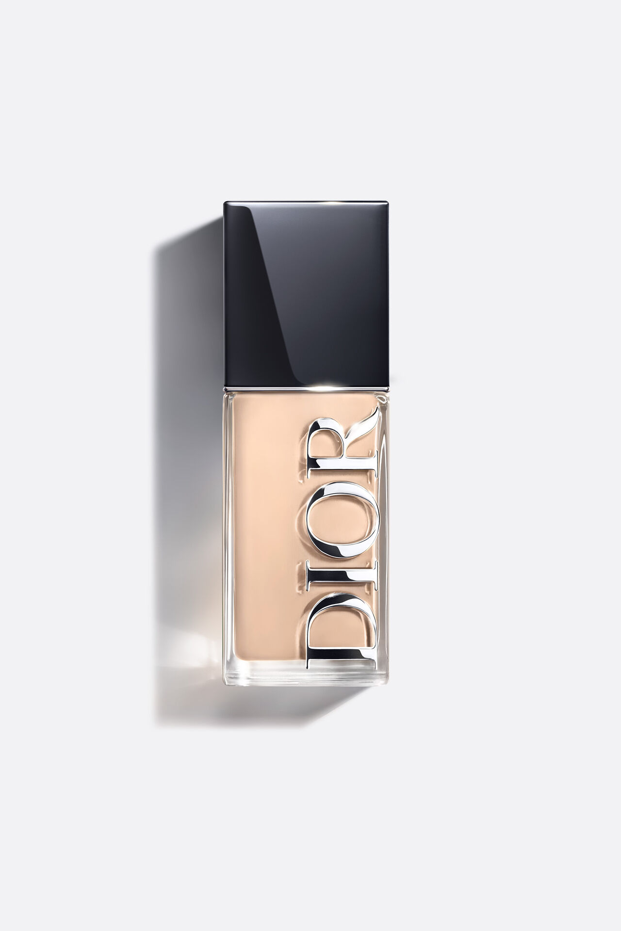 DIOR 迪奧超完美持久柔光粉底液